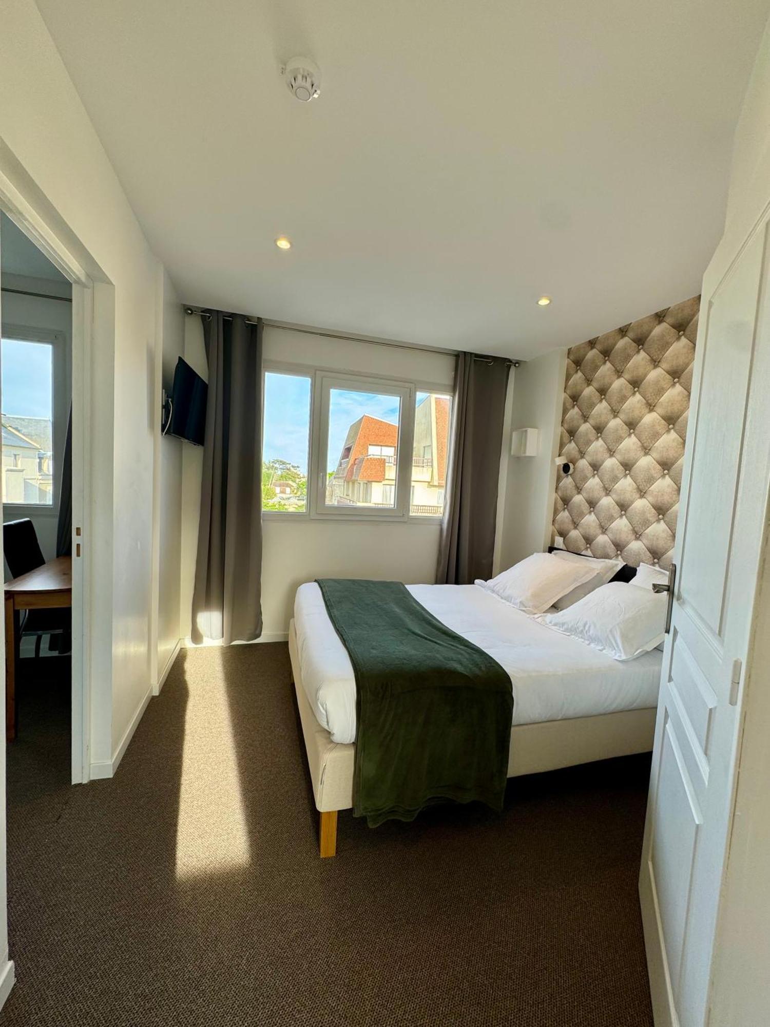 Le Clos Normand Saint-Aubin-Sur-Mer (Calvados) Exterior foto
