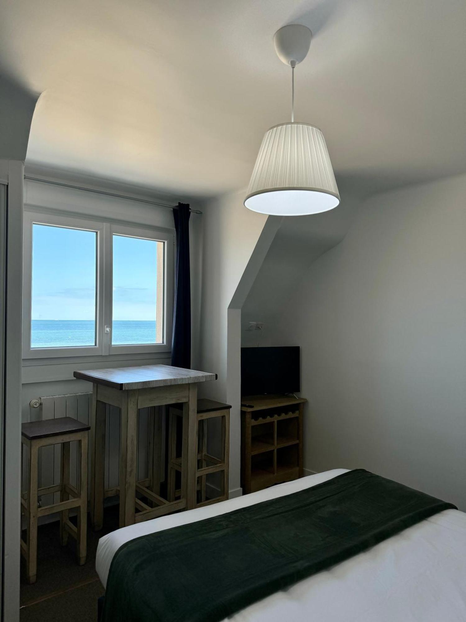 Le Clos Normand Saint-Aubin-Sur-Mer (Calvados) Exterior foto